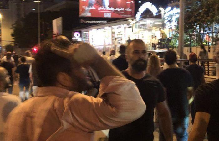 بالفيديو والصور: المعتصمون يقطعون الطرقات رفضًا للضرائب