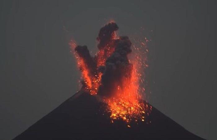 انفجار بركان “أتنا” في إيطاليا… هل من خطر على لبنان؟