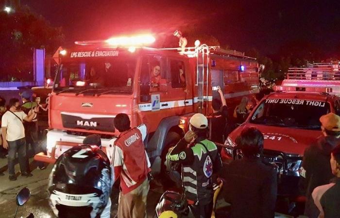 إندونيسيا: 14 قتيلاً في حريق مستودع للمحروقات