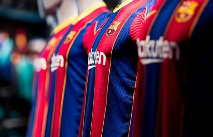 برشلونة يمدد عقد سيرجي روبرتو حتى صيف 2024