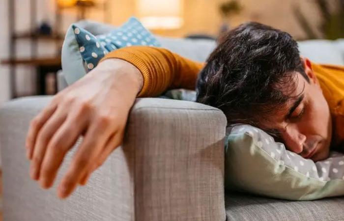 10 عادات يومية على من يشعر بالتعب الدائم التخلص منها
