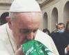 البابا فرنسيس: لبنان يسبب لي الألم... ساعدوه!